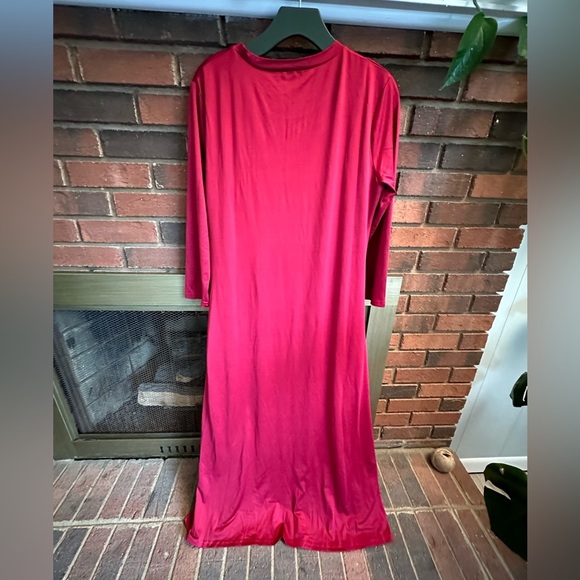 🛍️ 100% polyester long sleeve dress.new never worn. - Picture 5 of 6